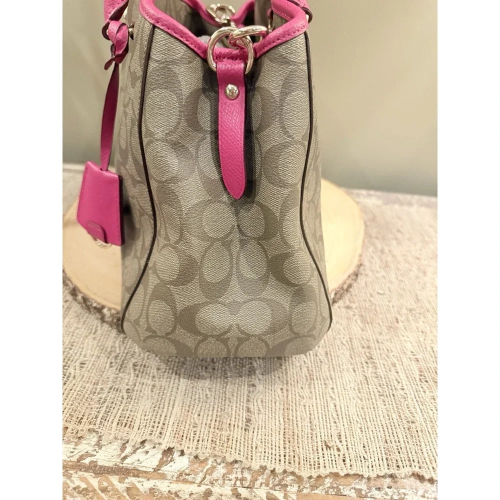 COACH Signature Margot Carryall & Wrislet 2pc Set Khaki & Pink PVC Crossbody - Picture 7 of 16
